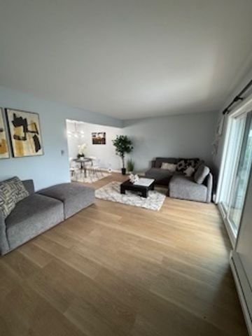 6345 Birmingham Street 3C, Chicago Ridge, IL 60415
