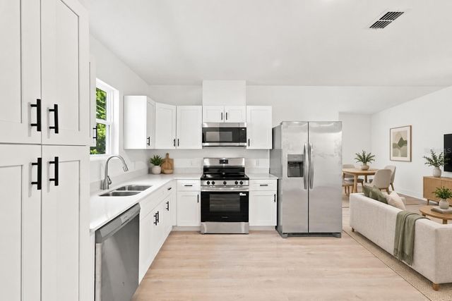 1070 E CHURCH STREET, Bartow, FL 33830