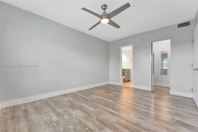 1400 NE 57th Ct 206, Fort Lauderdale, FL 33334