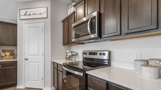 1144 Stella Drive, Ferris, TX 75125