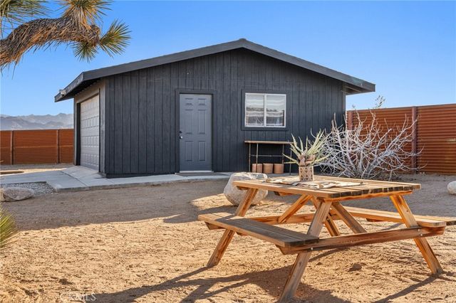 4212 ONeil Road, Joshua Tree, CA 92252