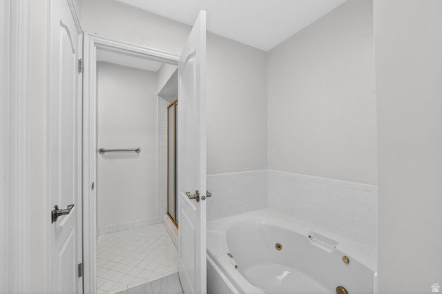 1478 W CORNERSTONE DR, South Jordan, UT 84095