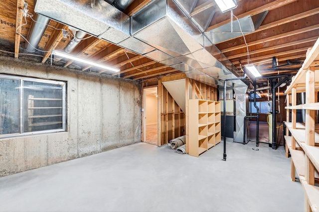 1478 W CORNERSTONE DR, South Jordan, UT 84095