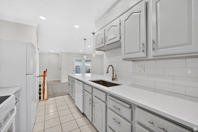 1478 W CORNERSTONE DR, South Jordan, UT 84095