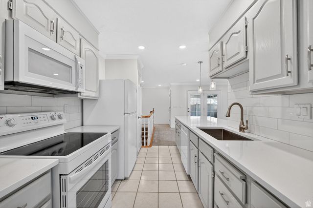 1478 W CORNERSTONE DR, South Jordan, UT 84095