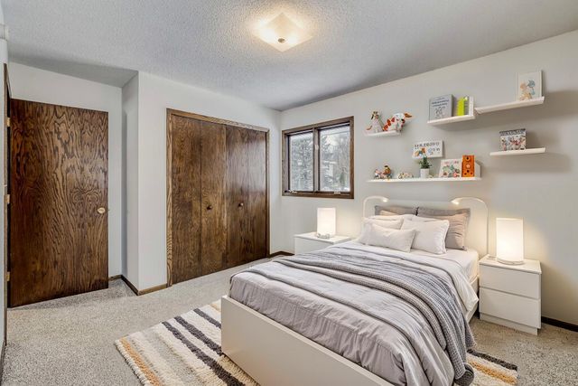 70 W Sandra Lee Drive, Saint Paul, MN 55119