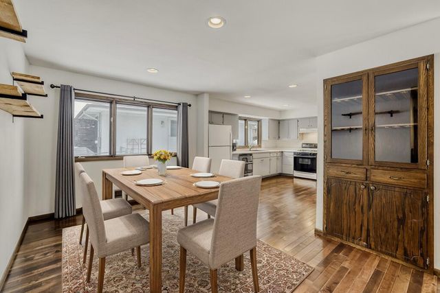 70 W Sandra Lee Drive, Saint Paul, MN 55119