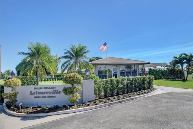 716 SW 18th Street, Boynton Beach, FL 33426
