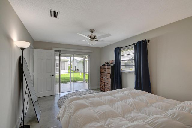 716 SW 18th Street, Boynton Beach, FL 33426