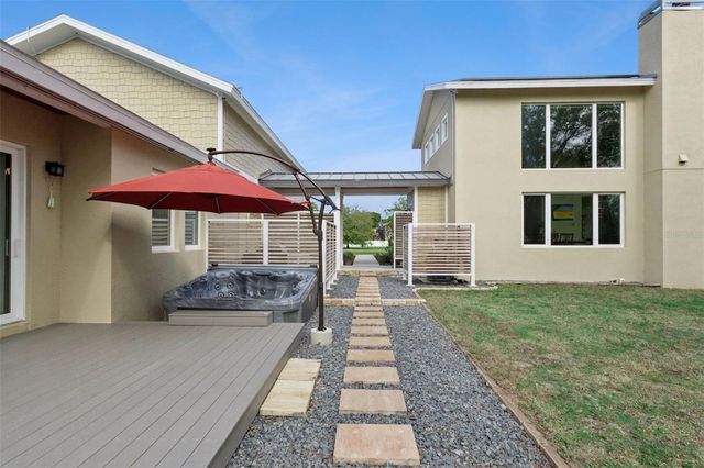 15503 TROTTING HORSE LANE, Tavares, FL 32778