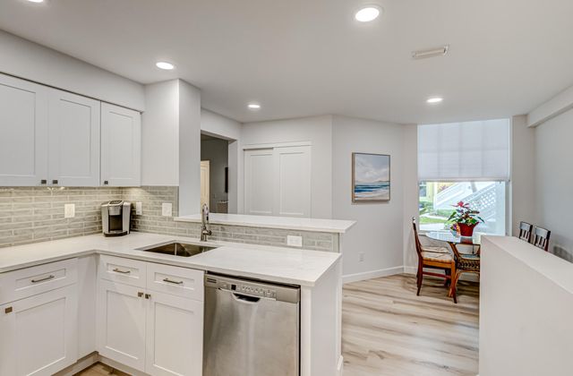 207 Mainsail Circle, Jupiter, FL 33477