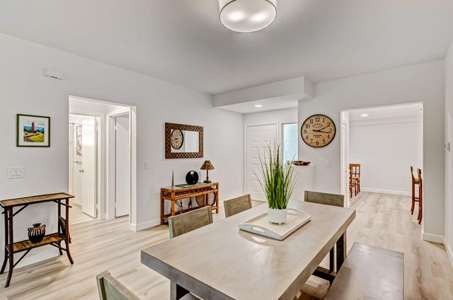 207 Mainsail Circle, Jupiter, FL 33477