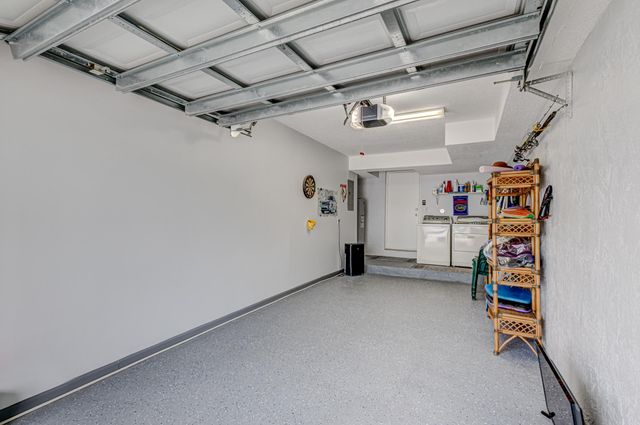 207 Mainsail Circle, Jupiter, FL 33477