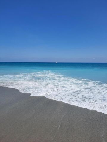 207 Mainsail Circle, Jupiter, FL 33477