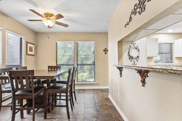 6703 Canalview Drive, Arlington, TX 76016