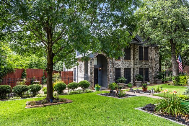 6703 Canalview Drive, Arlington, TX 76016