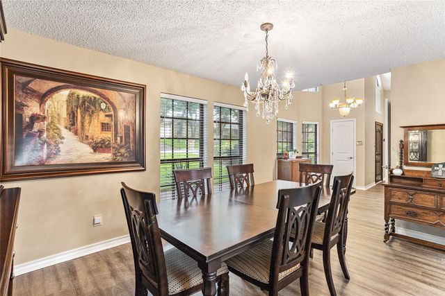 6703 Canalview Drive, Arlington, TX 76016