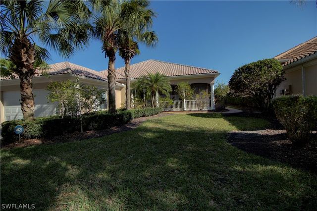 7681 Sicilia CT, Naples, FL 34114