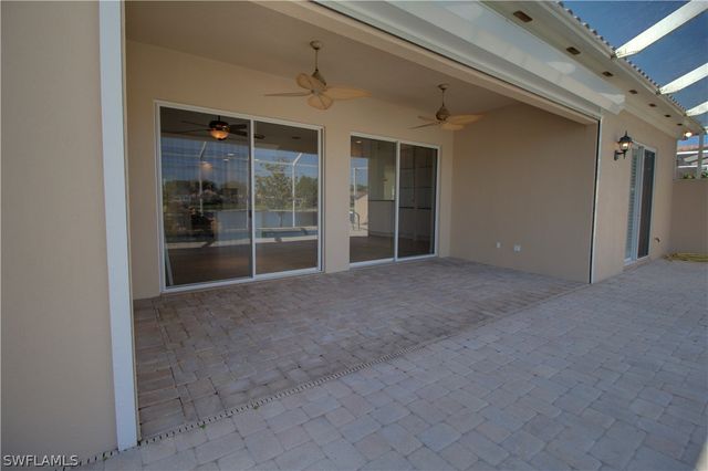 7681 Sicilia CT, Naples, FL 34114