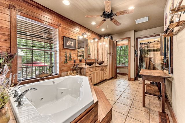 8092 Fain Drive, Rogers, AR 72756