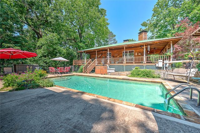 8092 Fain Drive, Rogers, AR 72756