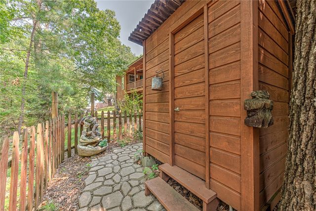 8092 Fain Drive, Rogers, AR 72756