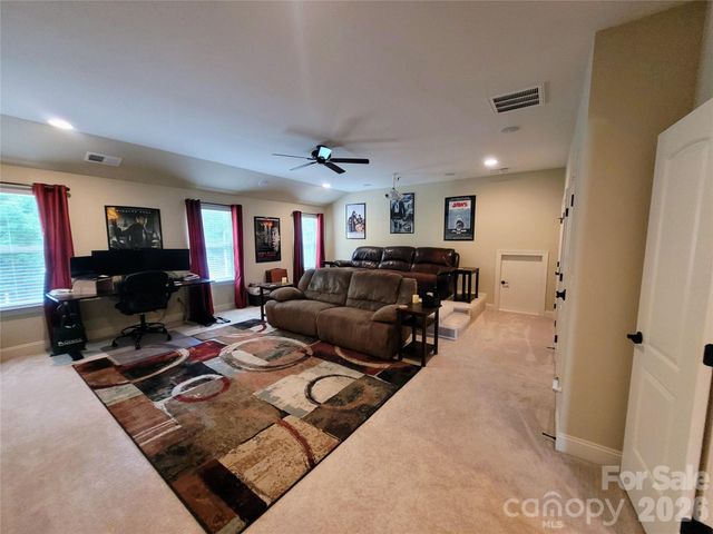 11045 Double Knot Court, Midland, NC 28107