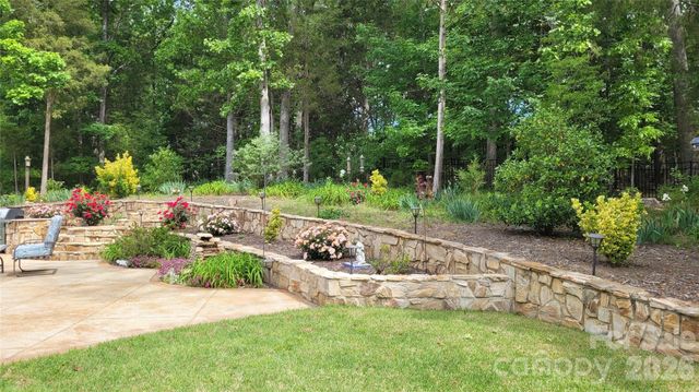 11045 Double Knot Court, Midland, NC 28107