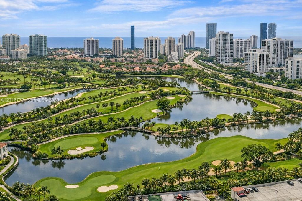 19501 W Country Club Drive 2415, Aventura, FL 33180