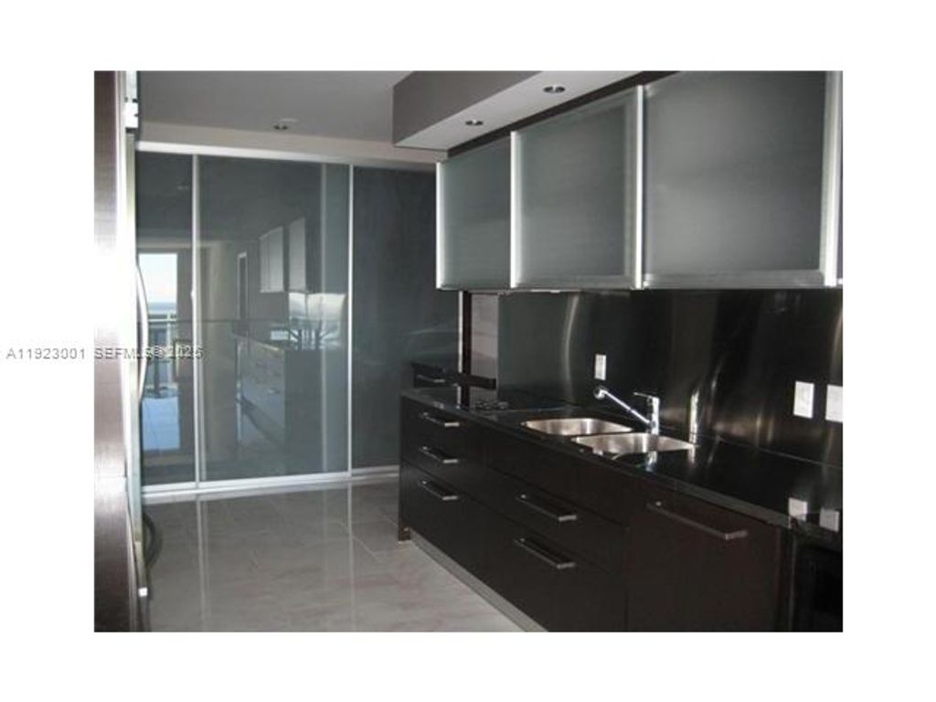 1850 S Ocean Dr PH4402, Hallandale Beach, FL 33009