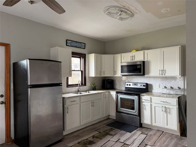 1115 RASPBERRY Street, Erie, PA 16502