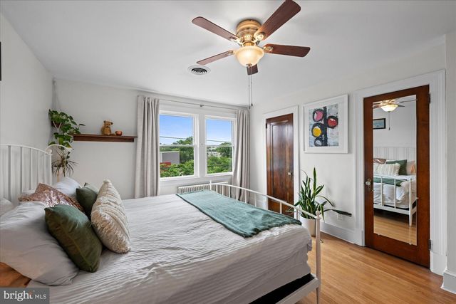 221 INGRAHAM ST NW, Washington, DC 20011