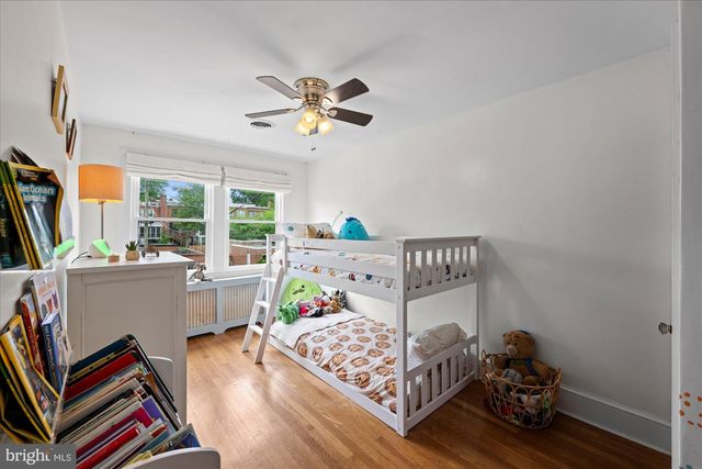 221 INGRAHAM ST NW, Washington, DC 20011