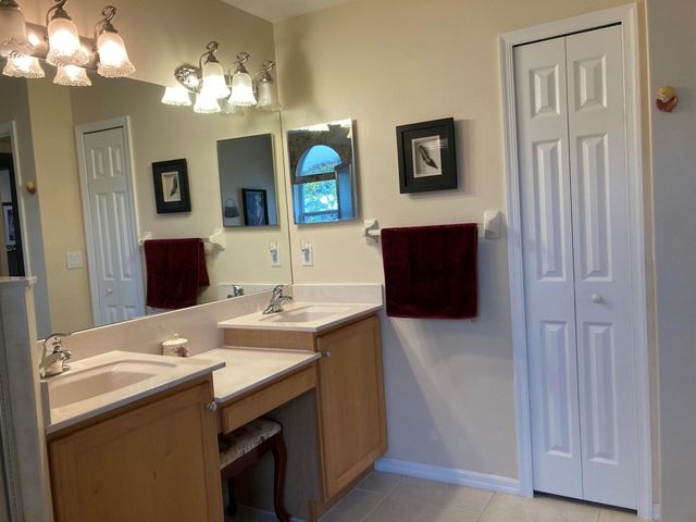 2861 SE Eagle Drive, Port St Lucie, FL 34984