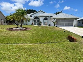 2861 SE Eagle Drive, Port St Lucie, FL 34984