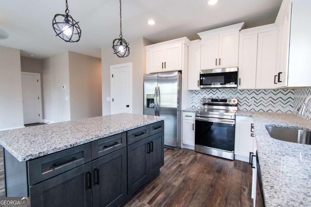 26 Blackberry Ridge SW, Cartersville, GA 30120