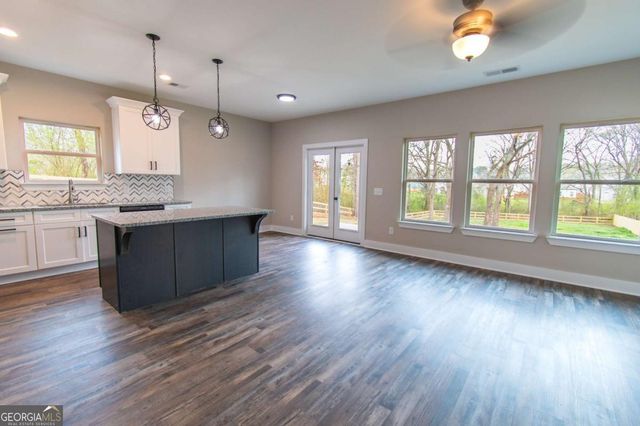 26 Blackberry Ridge SW, Cartersville, GA 30120