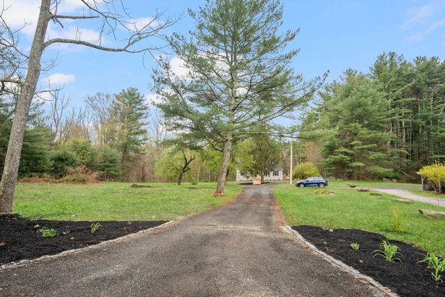 43 Weeks Hill Rd, Coventry, RI 02827