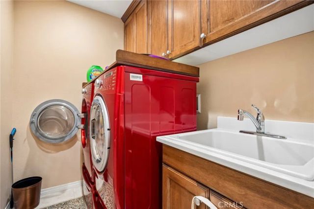 28527 Las Canastas, Valencia, CA 91354