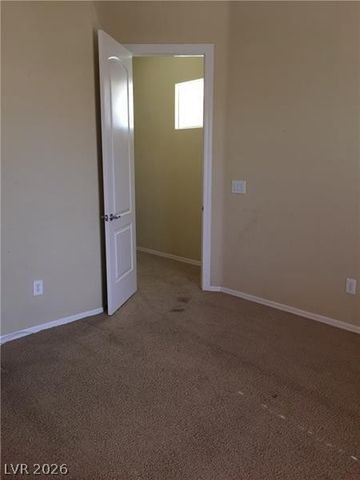 8769 Country View Avenue, Las Vegas, NV 89129