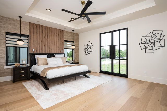 619 Winding Oaks, Stafford, TX 77477