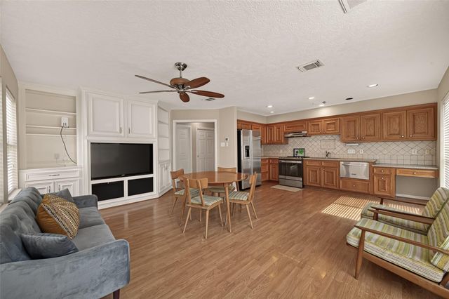 5026 Mockingbird Lane, Katy, TX 77493