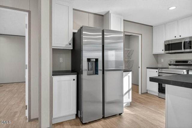 341 Pine Oak, Cameron, NC 28326