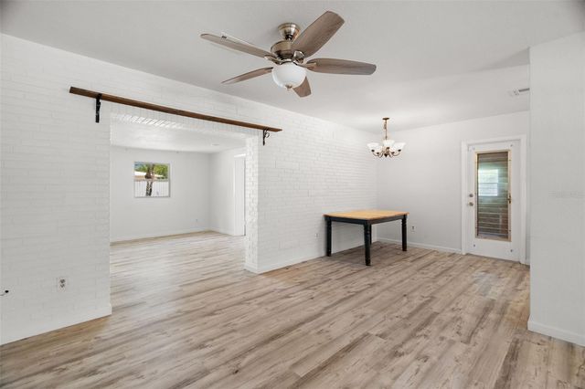 2027 E VALENCIA WAY E, Clearwater, FL 33764