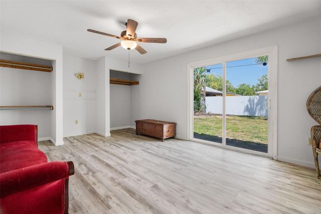 2027 E VALENCIA WAY E, Clearwater, FL 33764