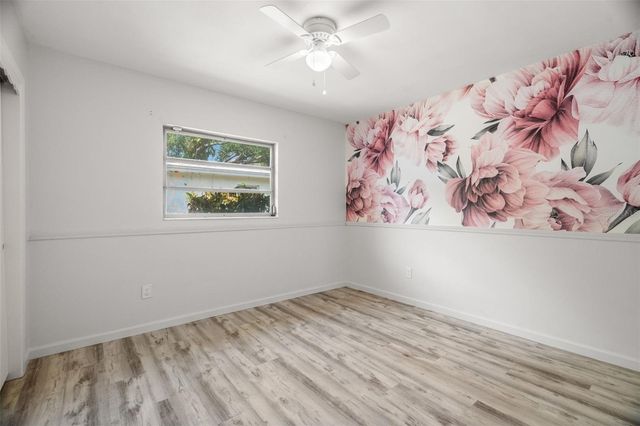 2027 E VALENCIA WAY E, Clearwater, FL 33764