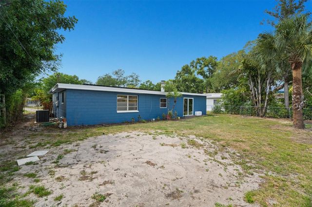 2027 E VALENCIA WAY E, Clearwater, FL 33764