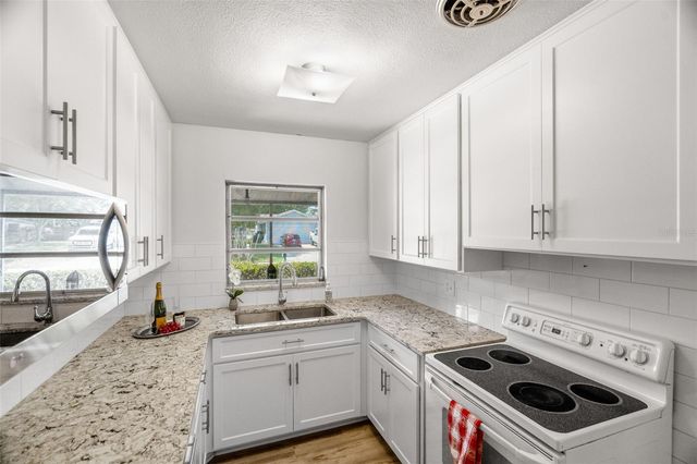 2027 E VALENCIA WAY E, Clearwater, FL 33764