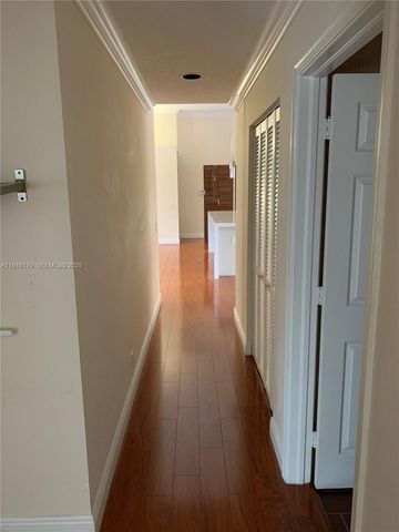 804 Verona Lake Dr, Weston, FL 33326