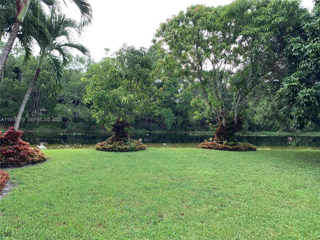 804 Verona Lake Dr, Weston, FL 33326